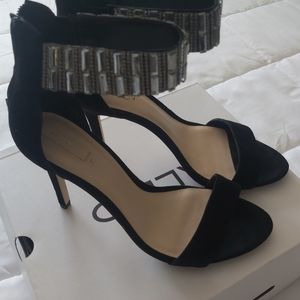 Women's size 8 Aldo high heels sandles black suede with rhinestones